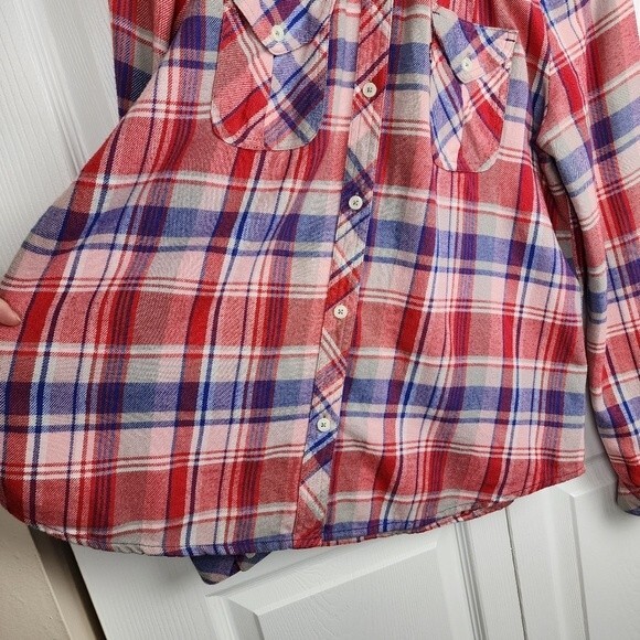 Levis Flannel Shirt Plaid Cotton Red White Blue Button Front Top Blouse Size M - Picture 15 of 16
